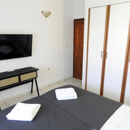 Apartman Ines- Stinjan プーラ エクステリア 写真