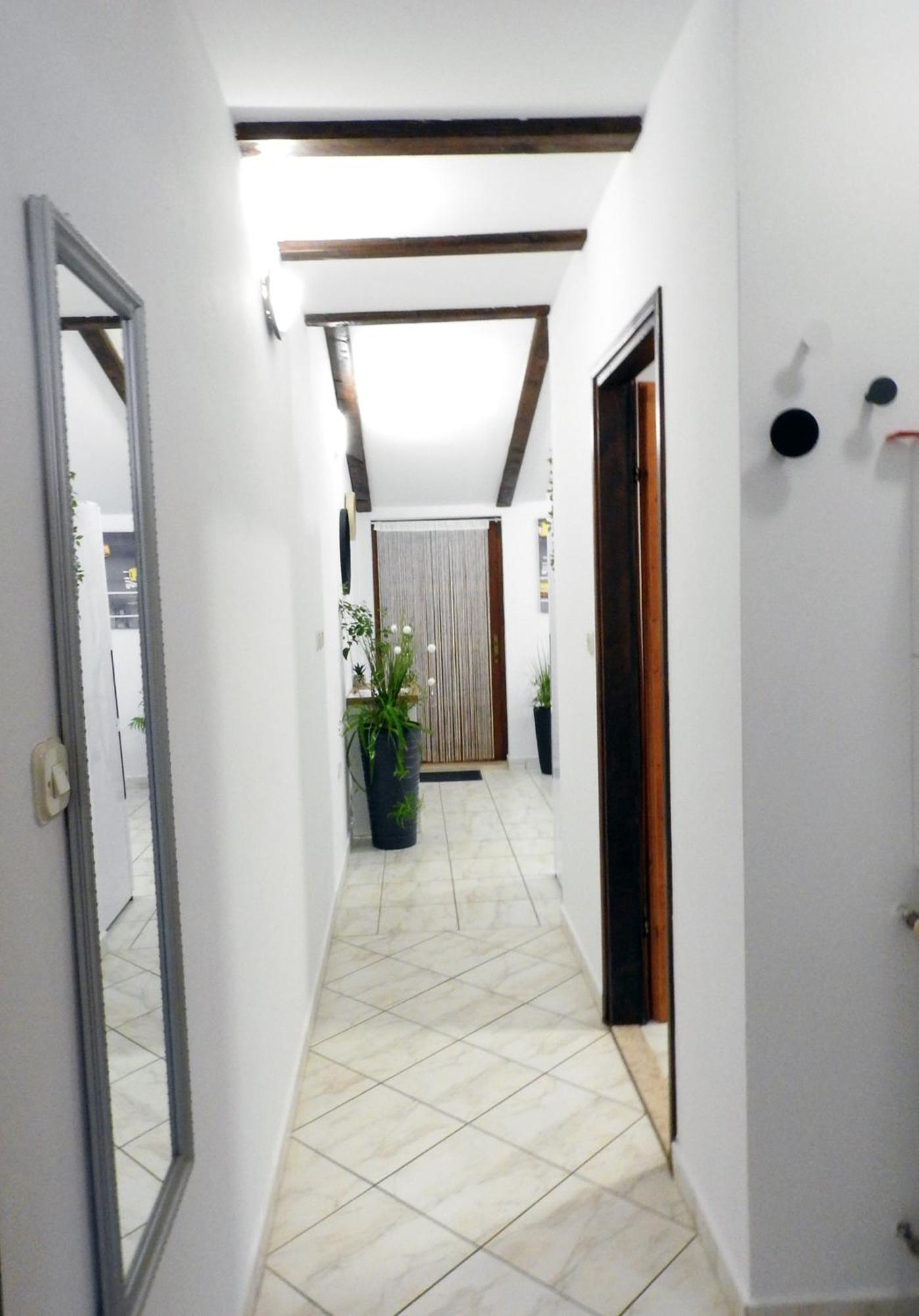 Apartman Ines- Stinjan プーラ エクステリア 写真